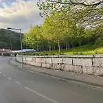 Luar Do Sarela Pensión 3*