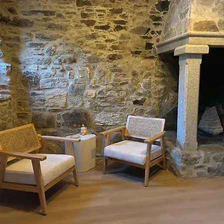 Luar Do Sarela Penzion Conjo